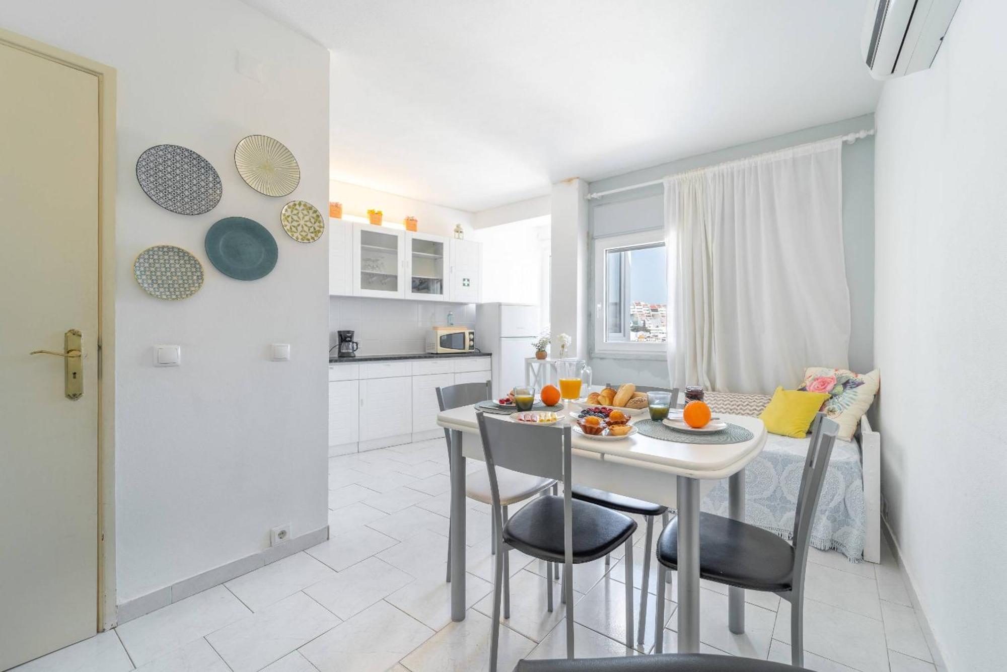 Lena'S Beach House By Hellovacations Albufeira Buitenkant foto